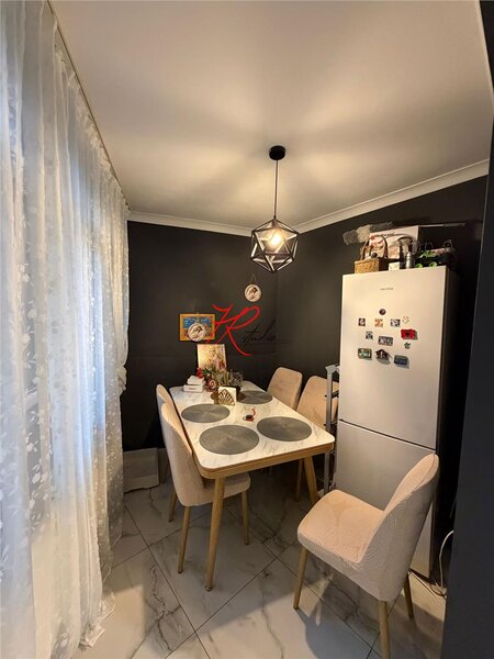 Universitate, Magheru, vanzare apartament 2 camere.