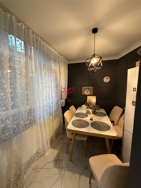 Universitate, Magheru, vanzare apartament 2 camere.