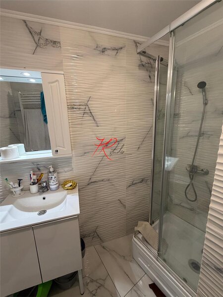 Universitate, Magheru, vanzare apartament 2 camere.